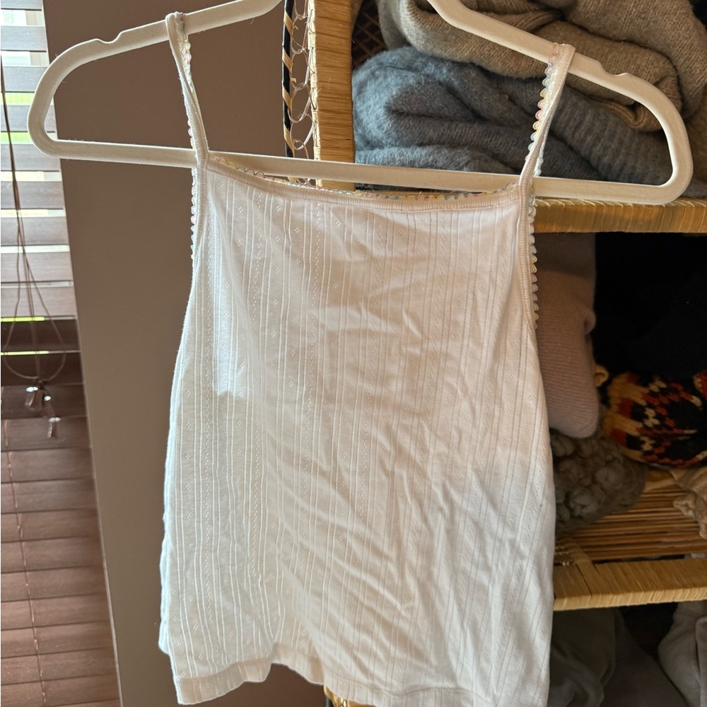 Elegant White Women's Top doen tank